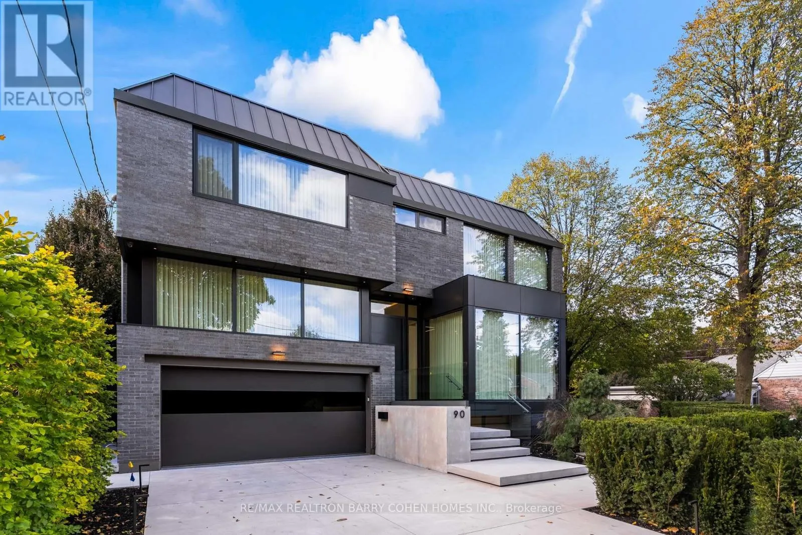 90 ESGORE DRIVE