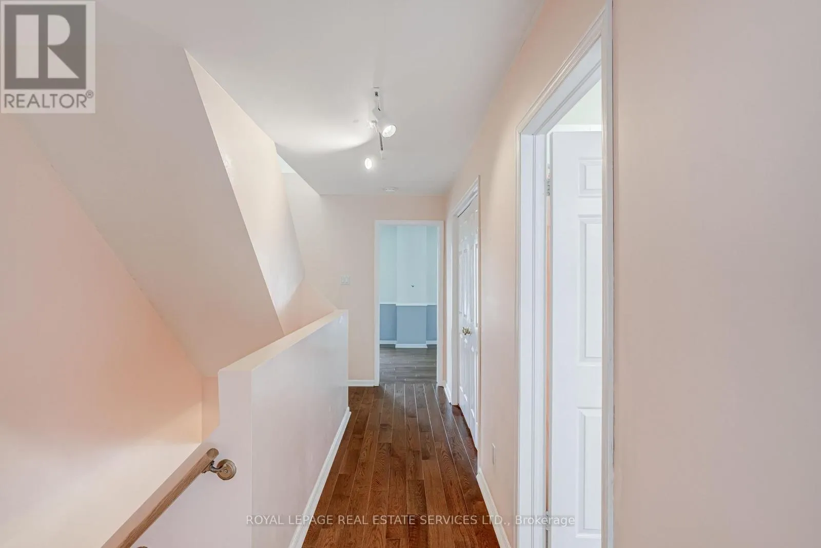 64 ARNOLD AVENUE