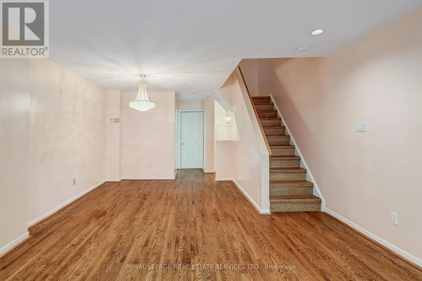 64 ARNOLD AVENUE