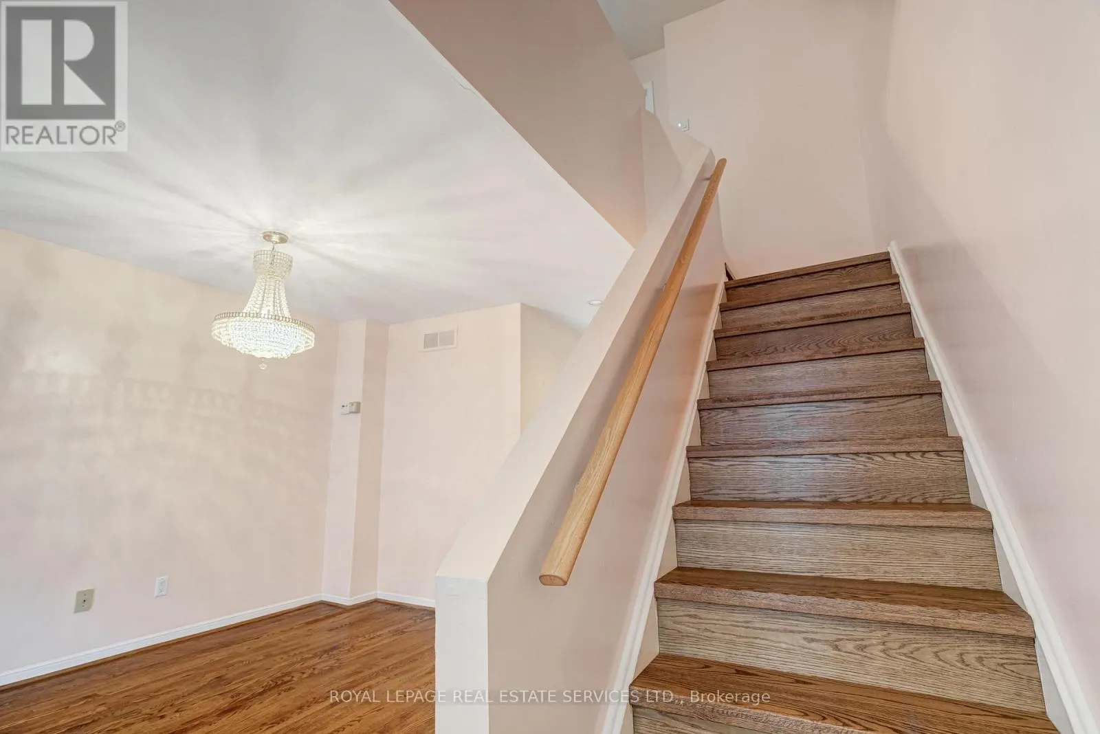64 ARNOLD AVENUE