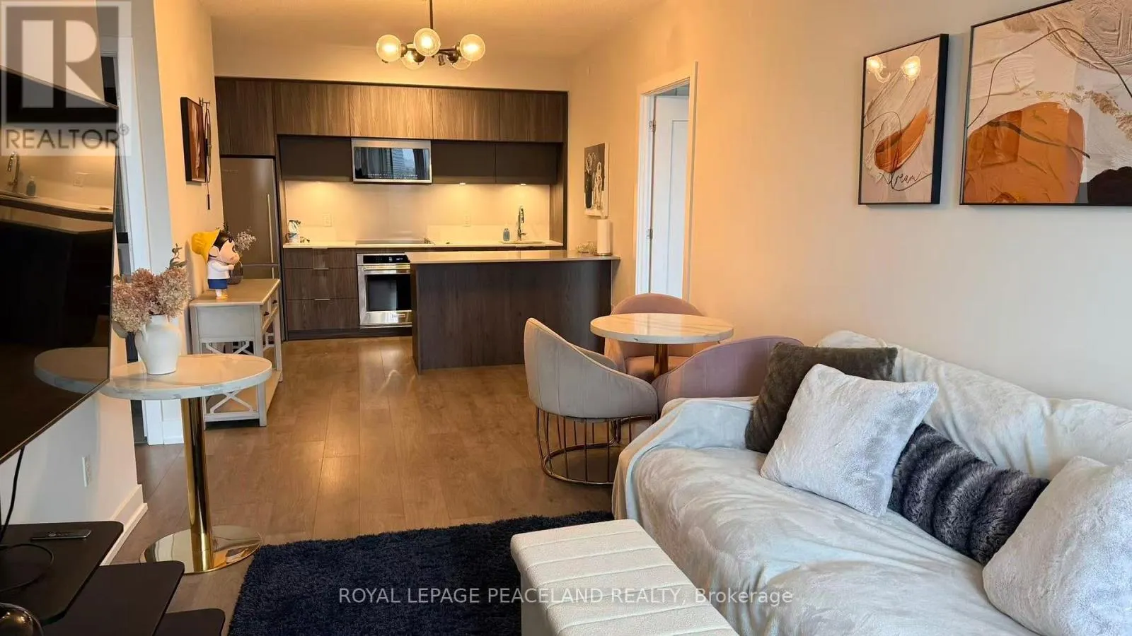 1631 - 25 ADRA GRADO WAY