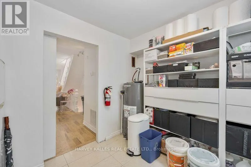 617 KING STREET W