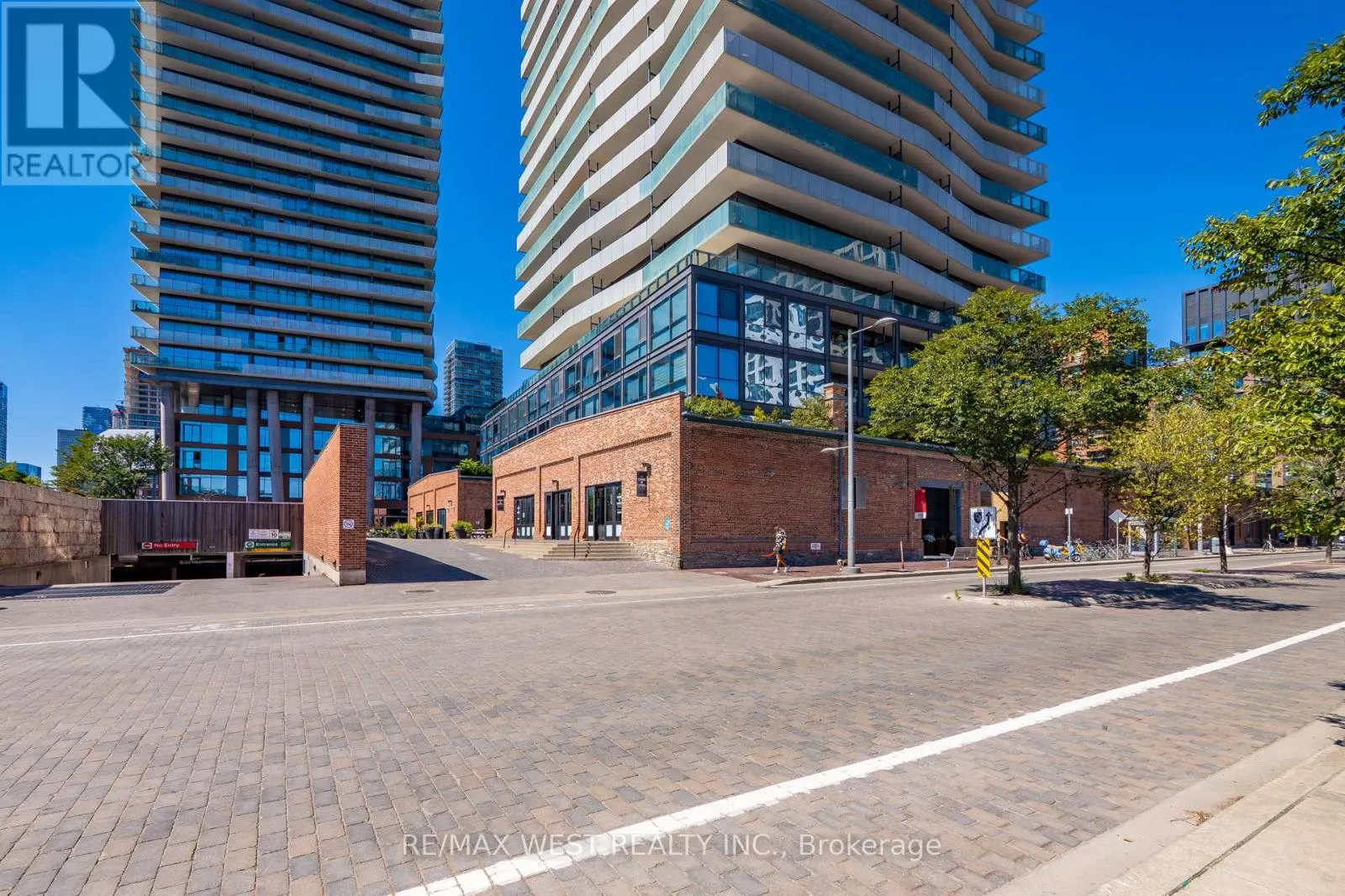 90 DISTILLERY LANE