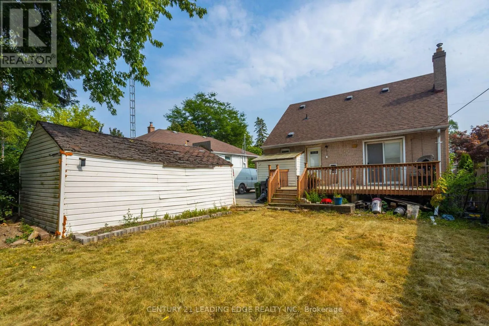 68 NIPIGON AVENUE