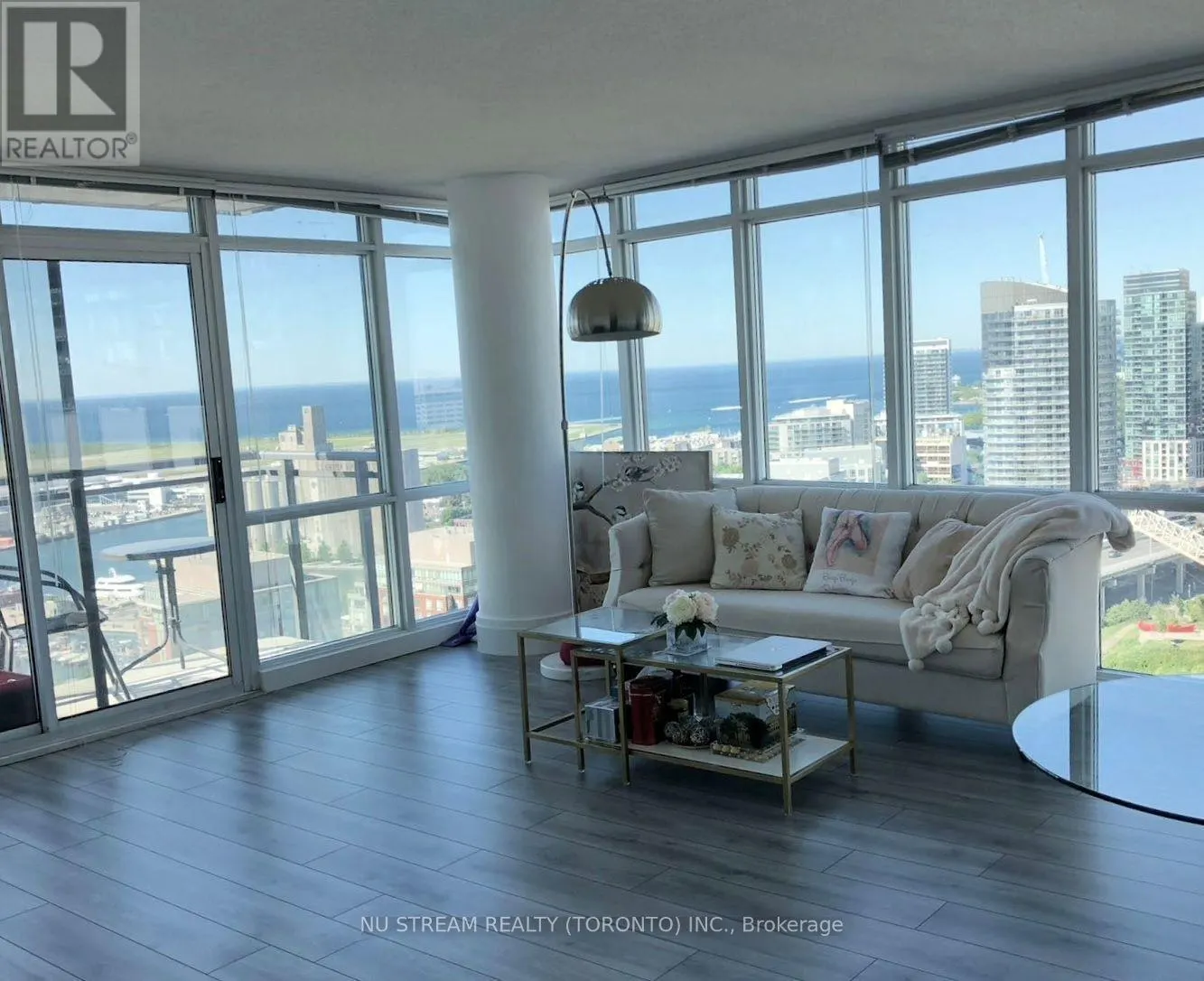 2912 - 15 FORT YORK BOULEVARD