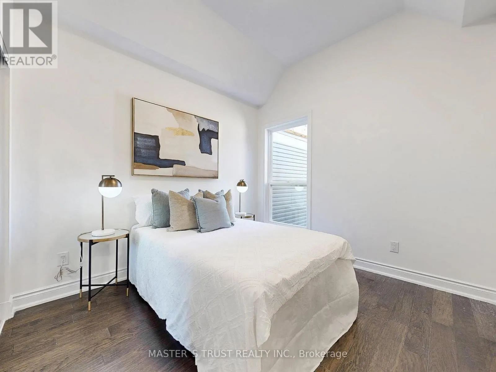 420 OSSINGTON AVENUE