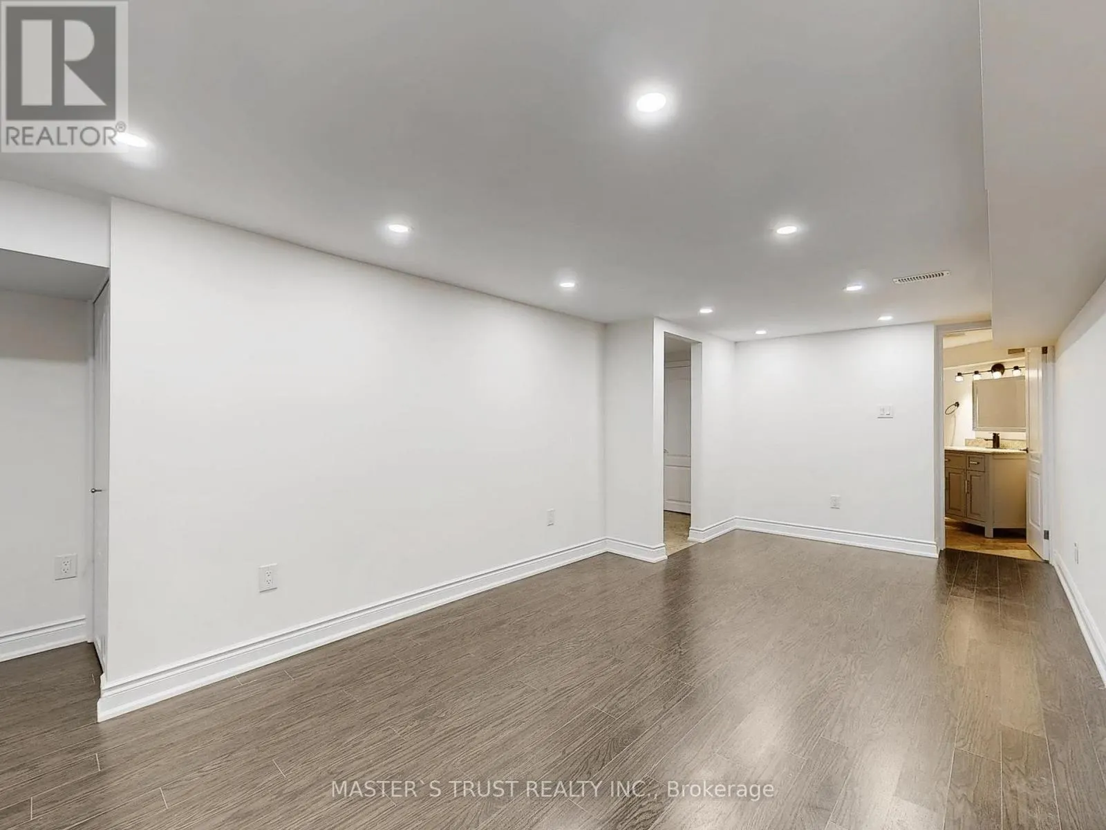 420 OSSINGTON AVENUE