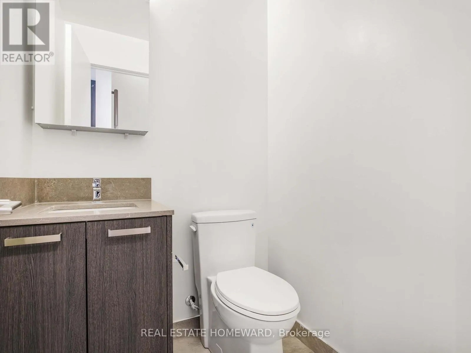 27 - 73 CURLEW DRIVE