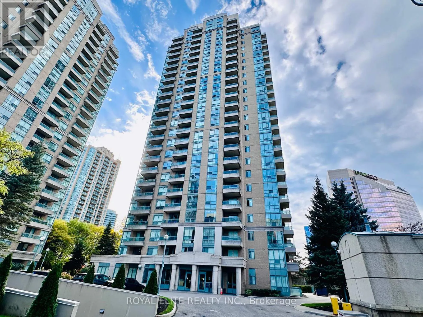 2001 - 1 PEMBERTON AVENUE