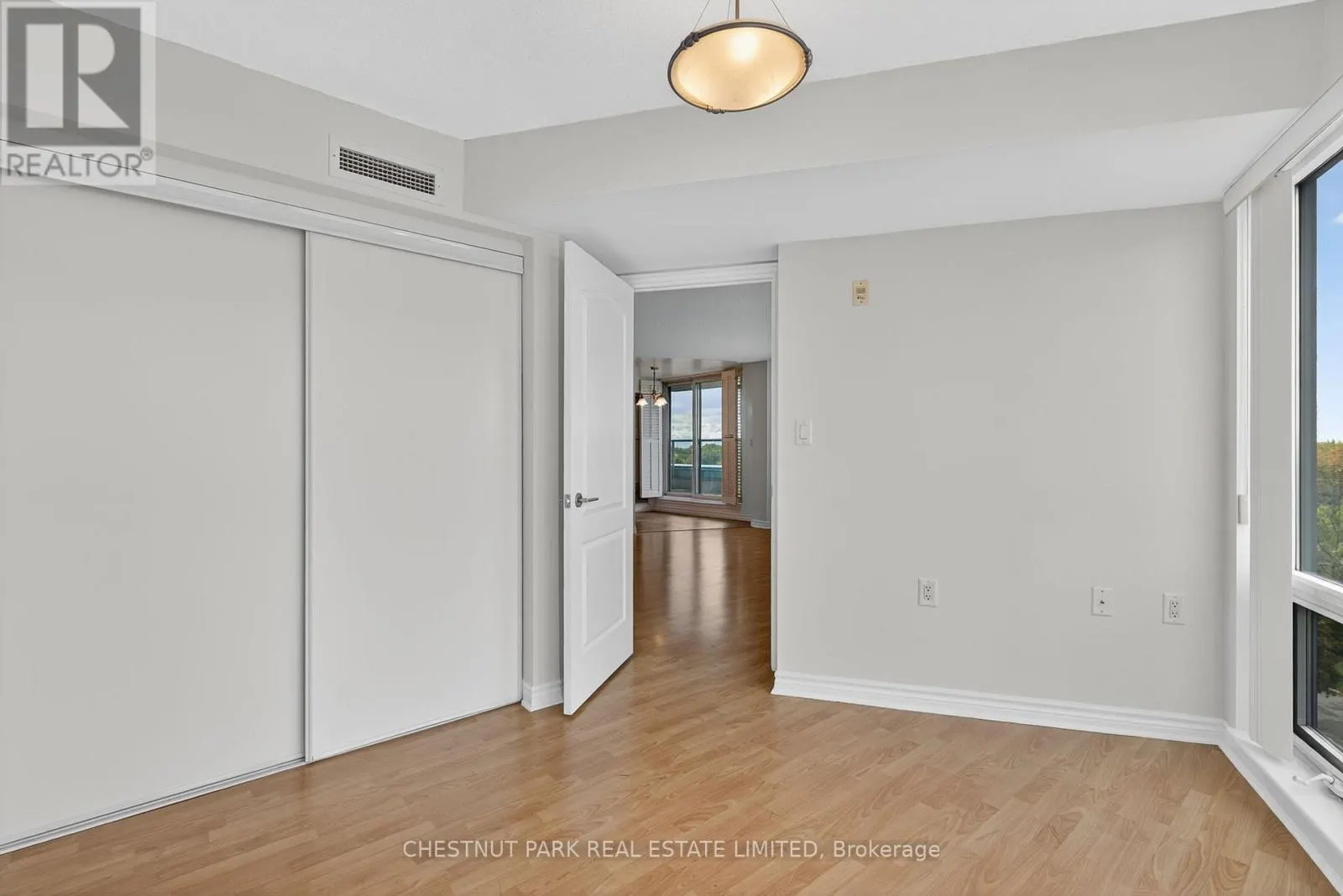 703 - 3840 BATHURST STREET