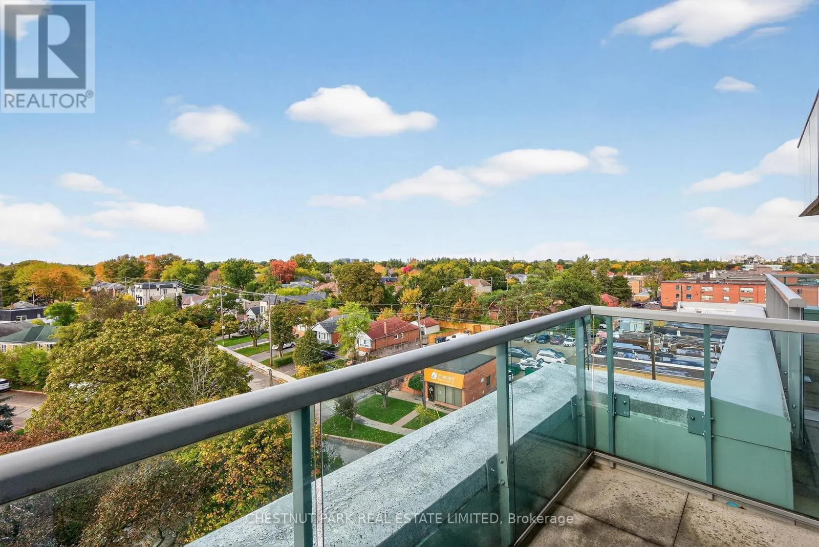 703 - 3840 BATHURST STREET