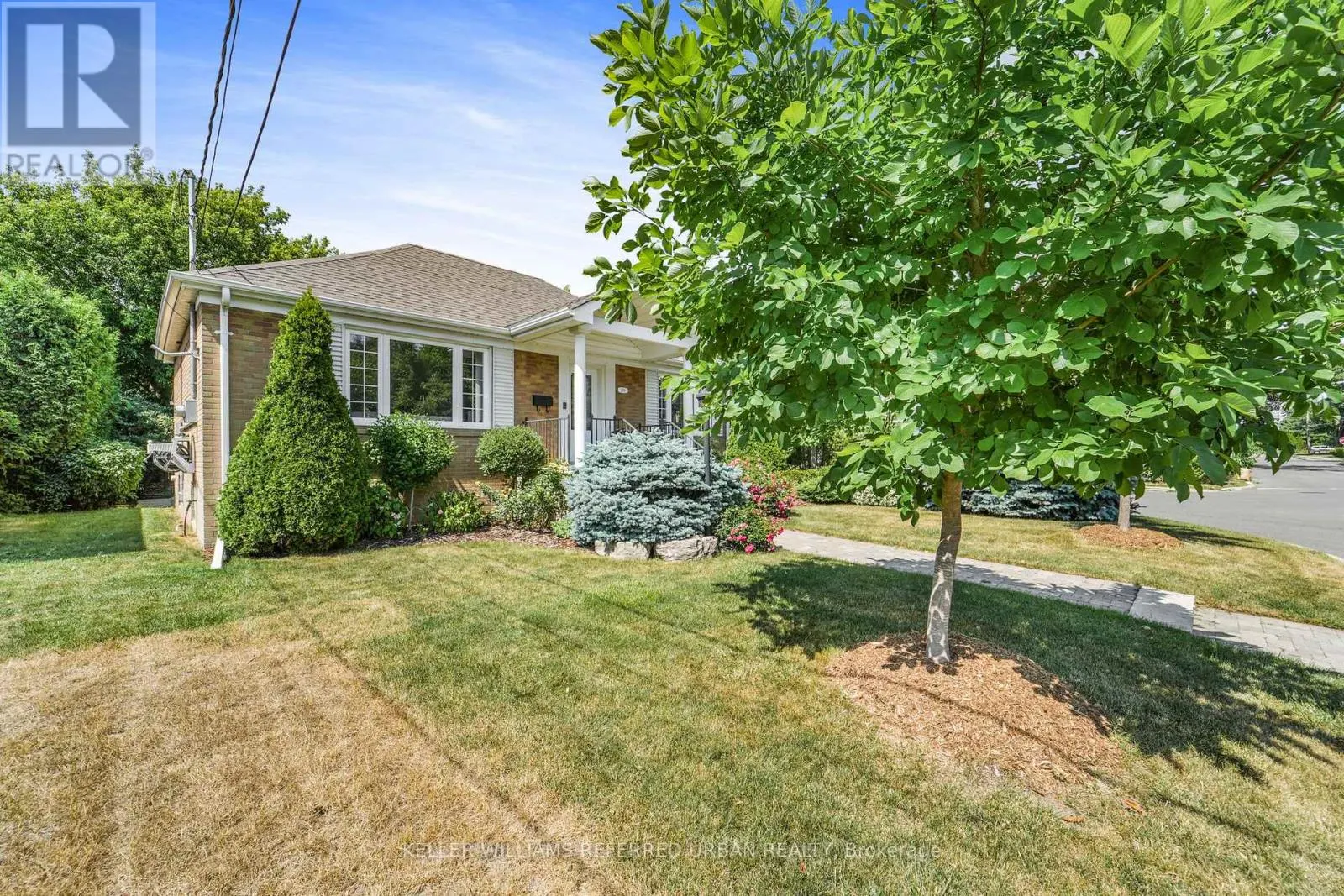 274 POYNTZ AVENUE
