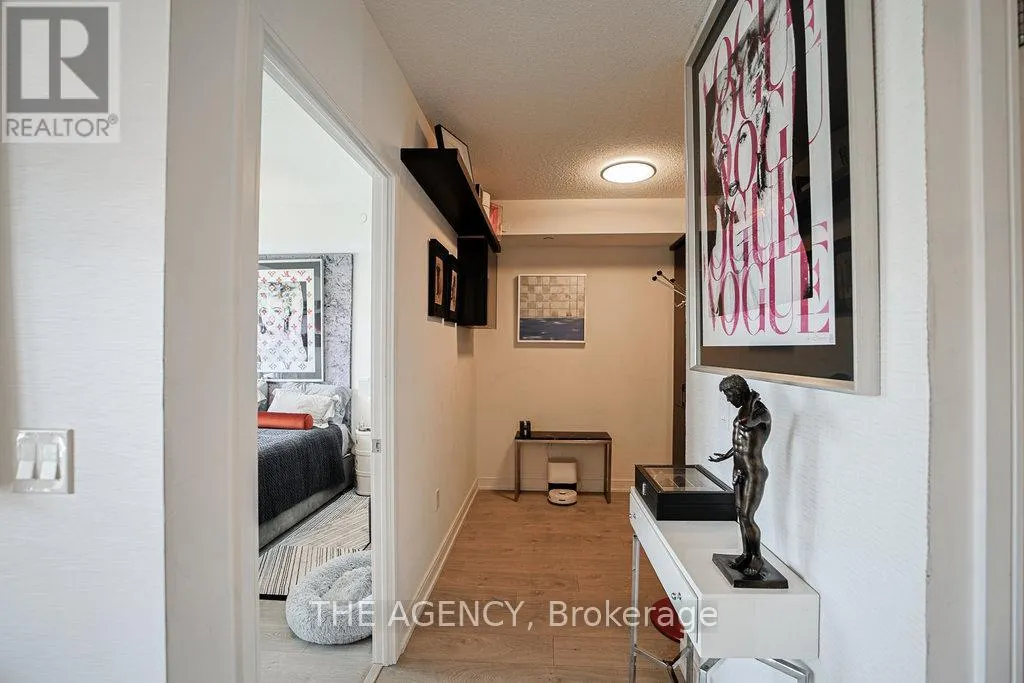 1109 - 50 WELLESLEY STREET E