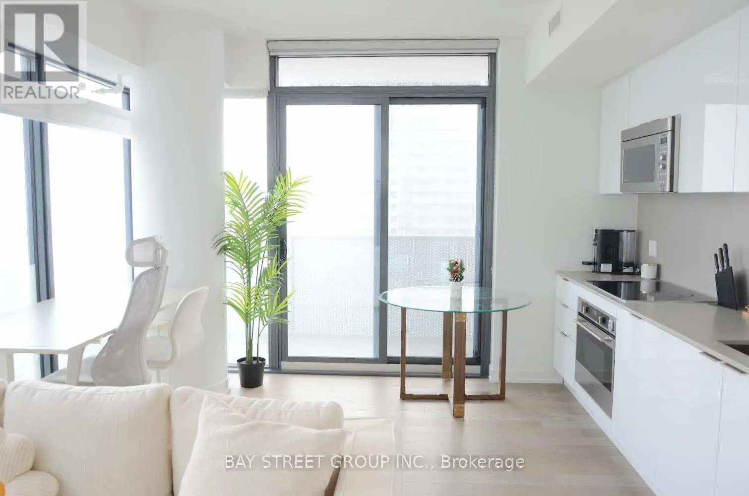 #3502 - 20 LOMBARD STREET