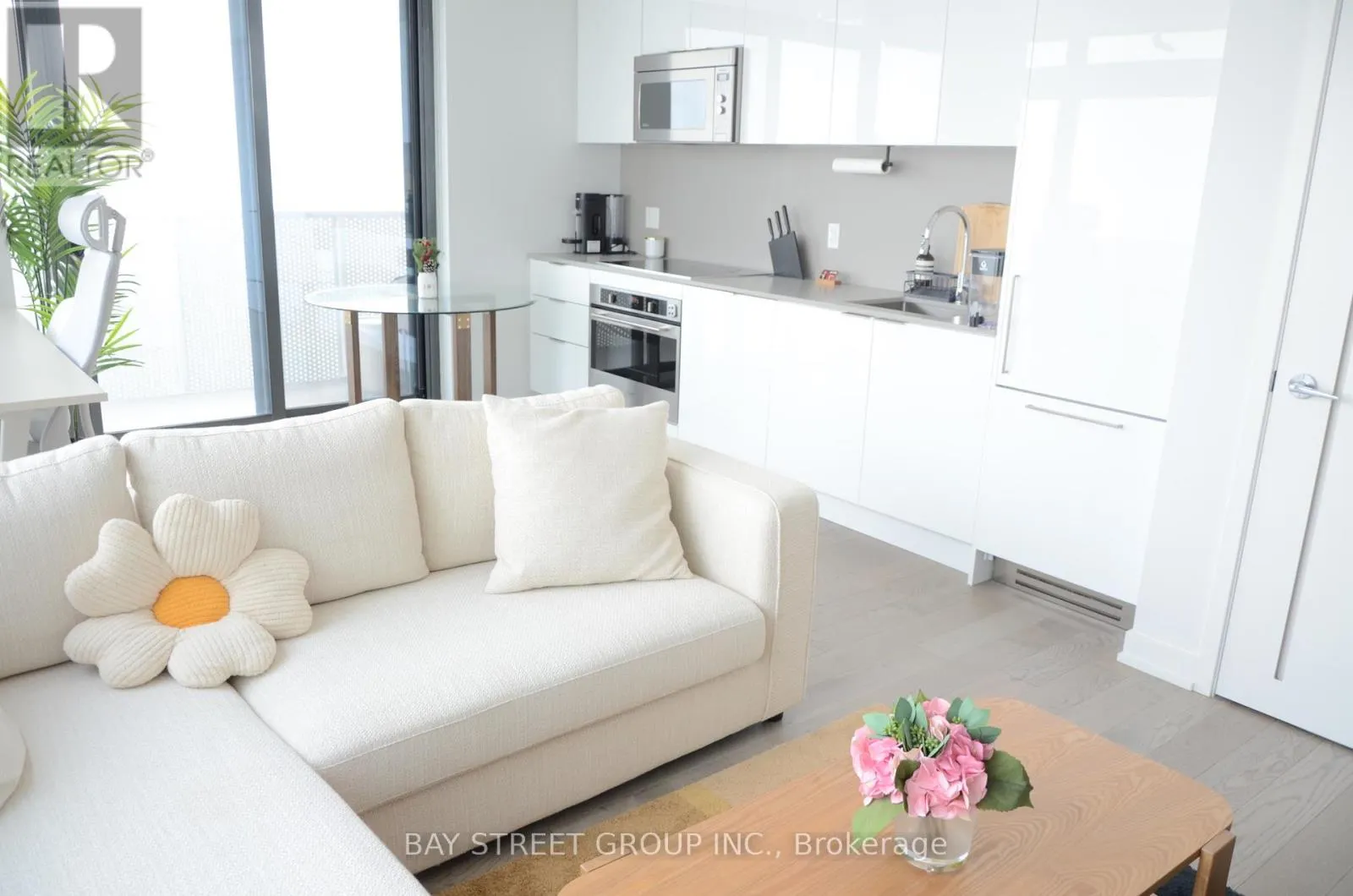 #3502 - 20 LOMBARD STREET