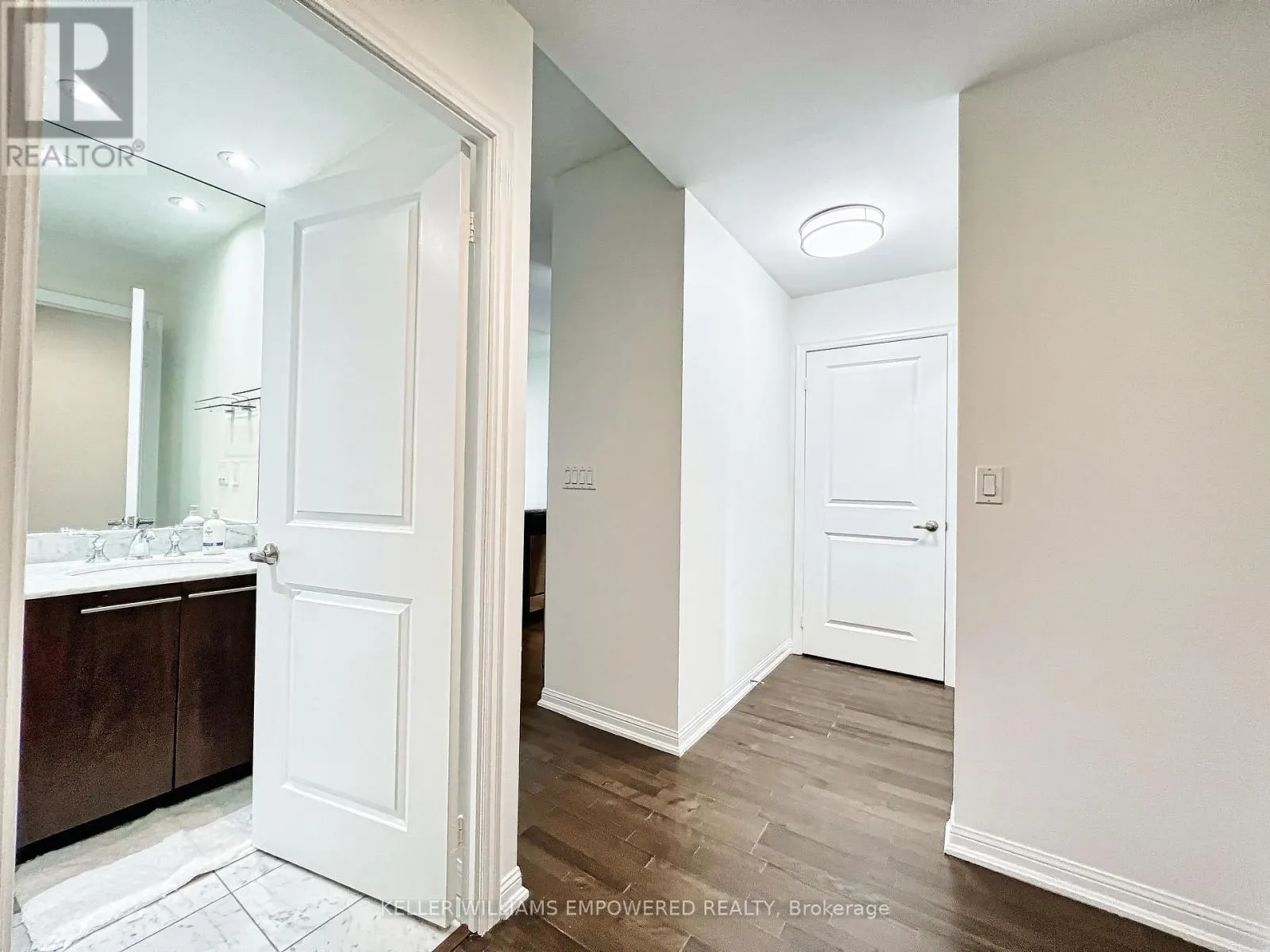 715 - 628 FLEET STREET