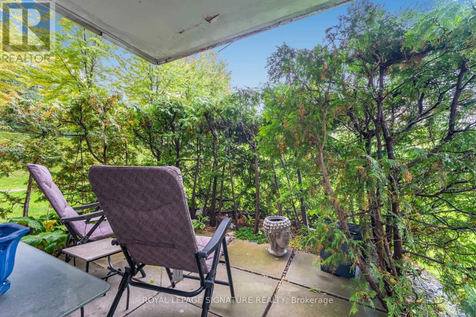 303 - 10 EDGECLIFF GOLFWAY