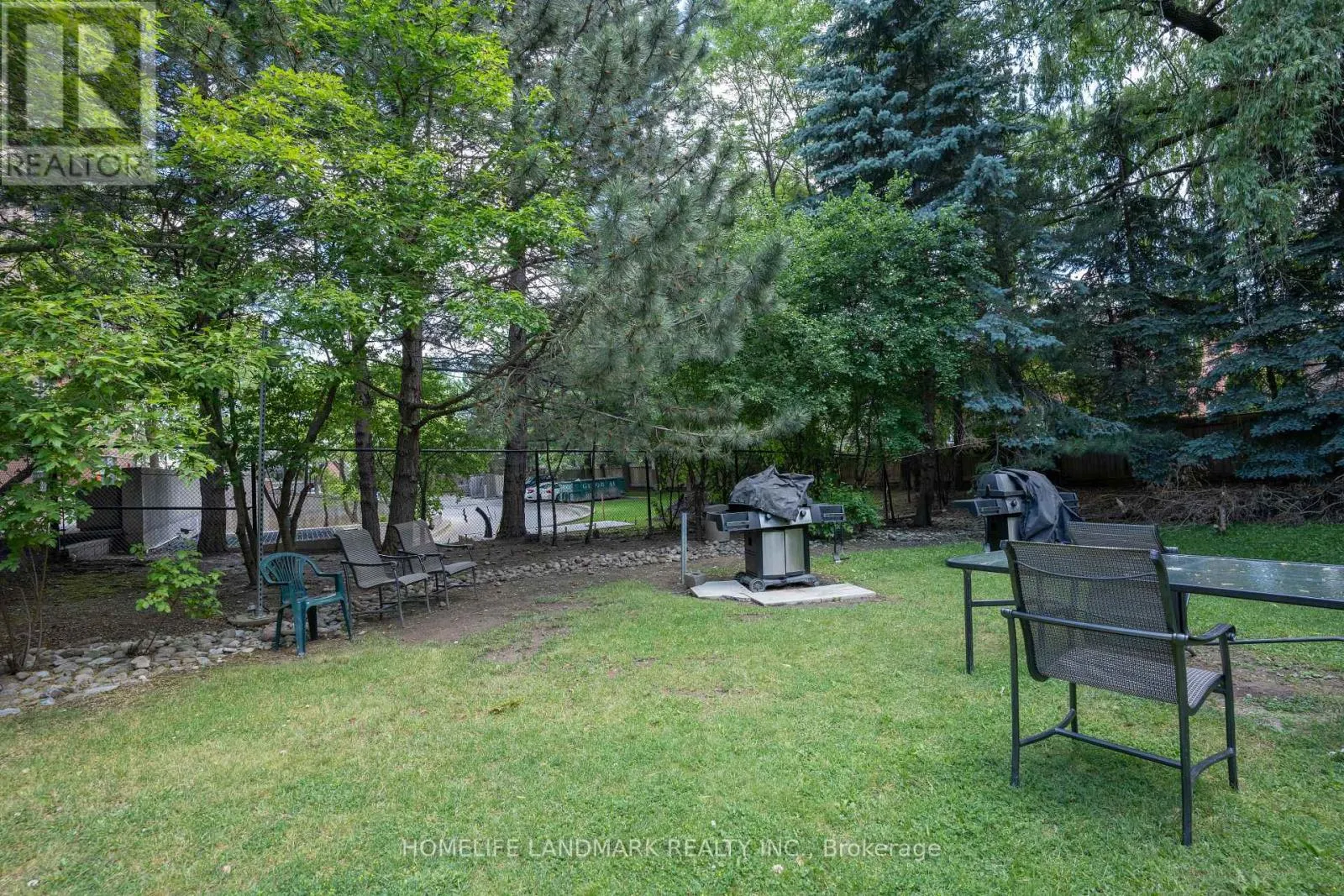 608 - 5795 YONGE STREET