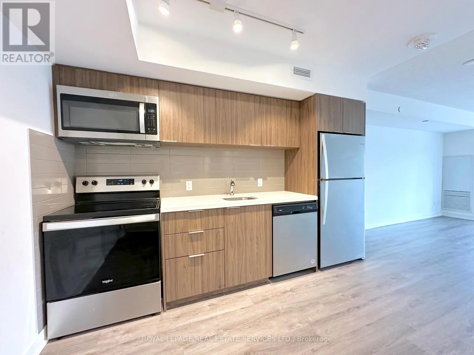 208 - 1225 YORK MILLS ROAD