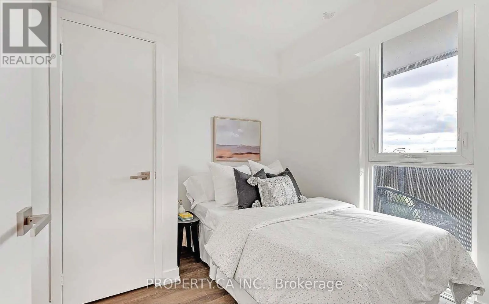 1308 - 30 TRETTI WAY
