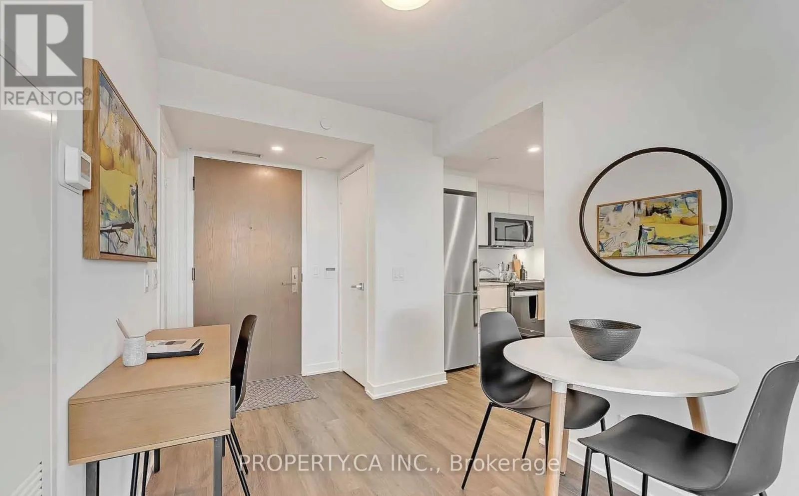 1308 - 30 TRETTI WAY