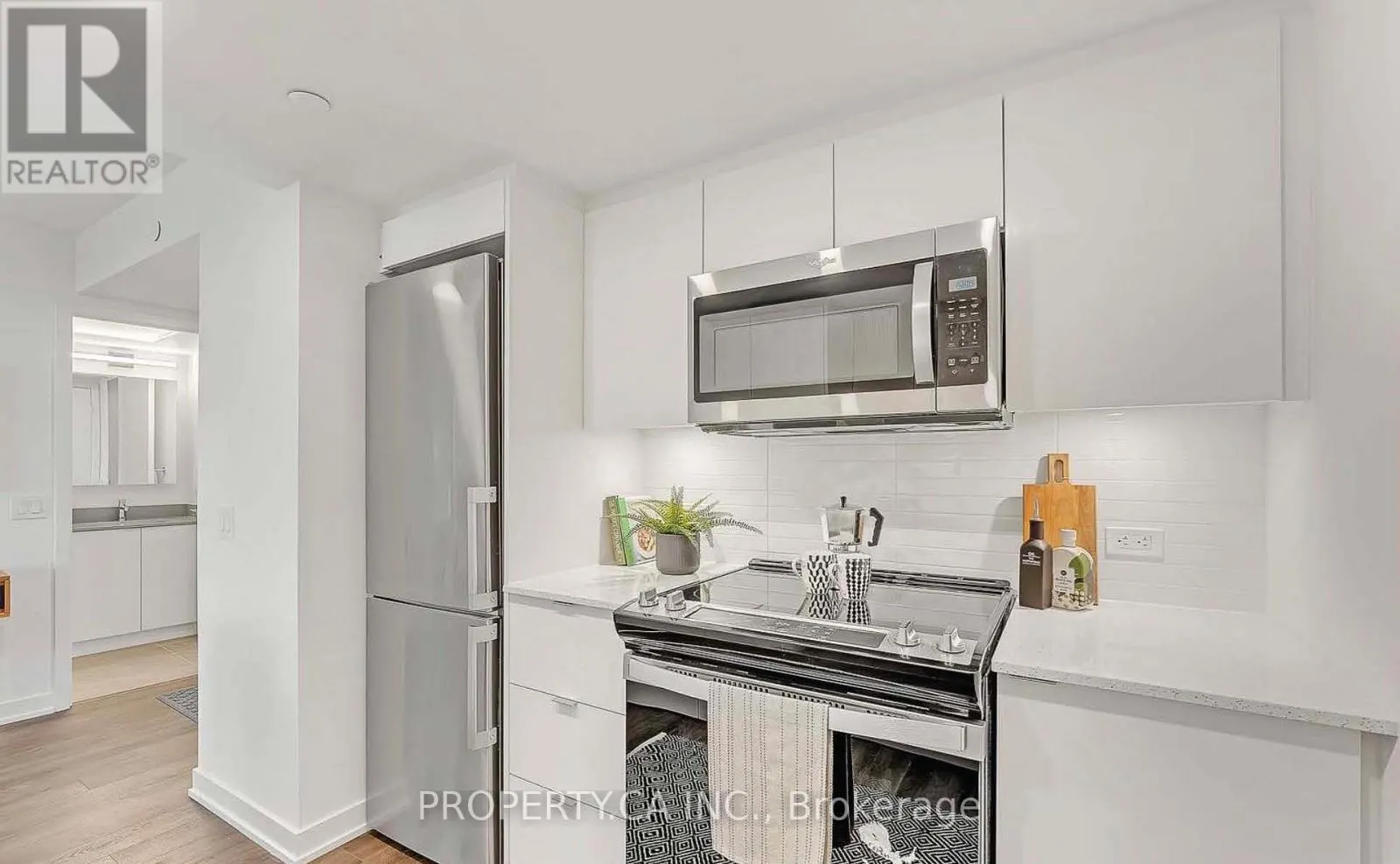 1308 - 30 TRETTI WAY