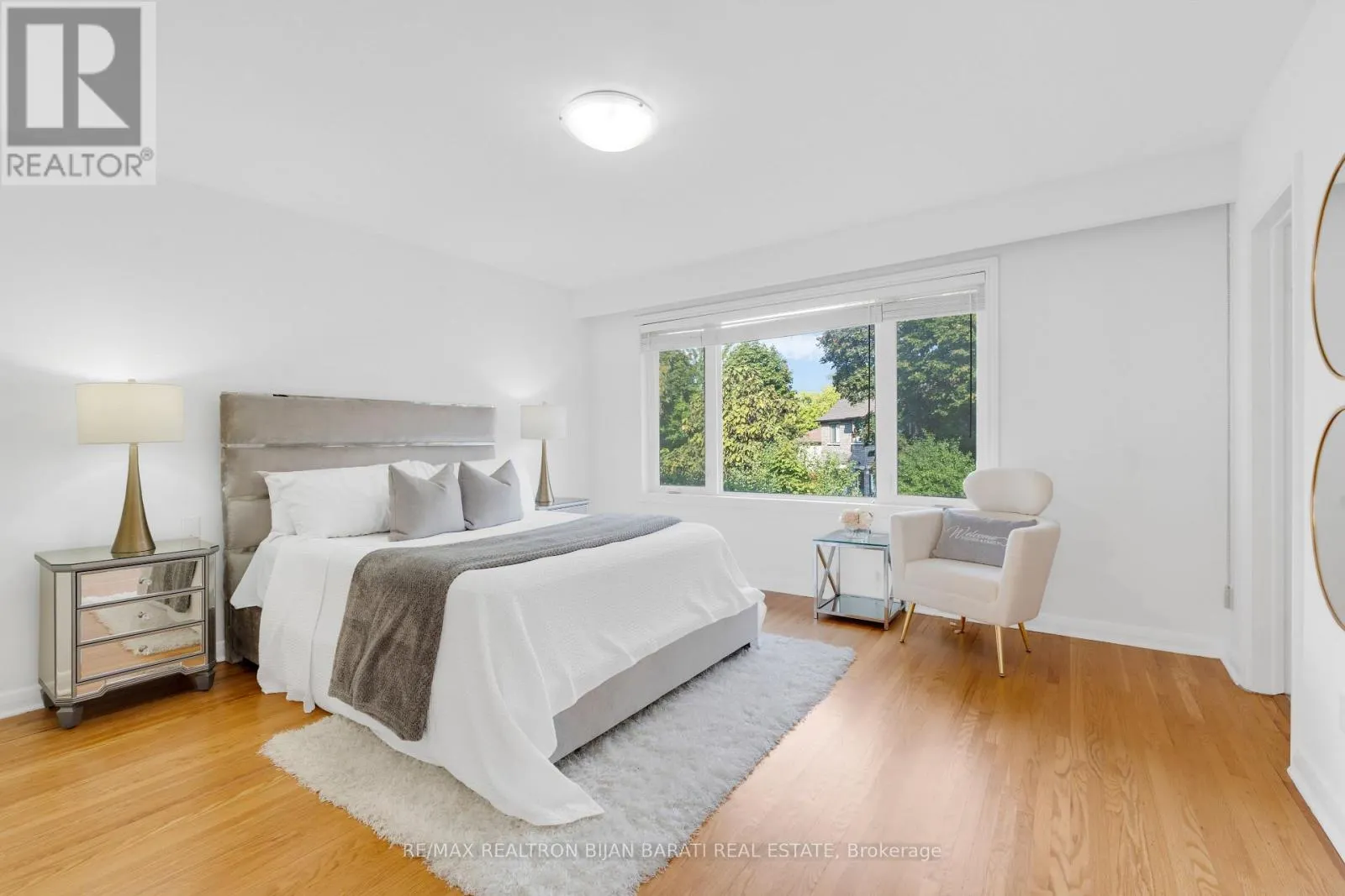 38 WHITTAKER CRESCENT