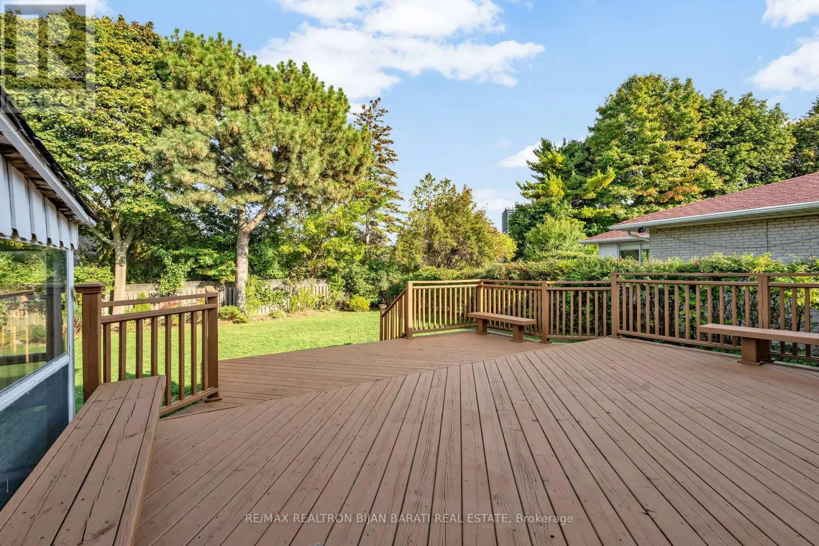 38 WHITTAKER CRESCENT
