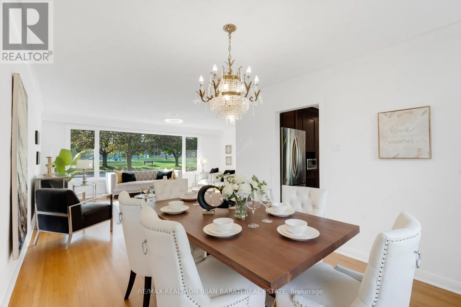 38 WHITTAKER CRESCENT