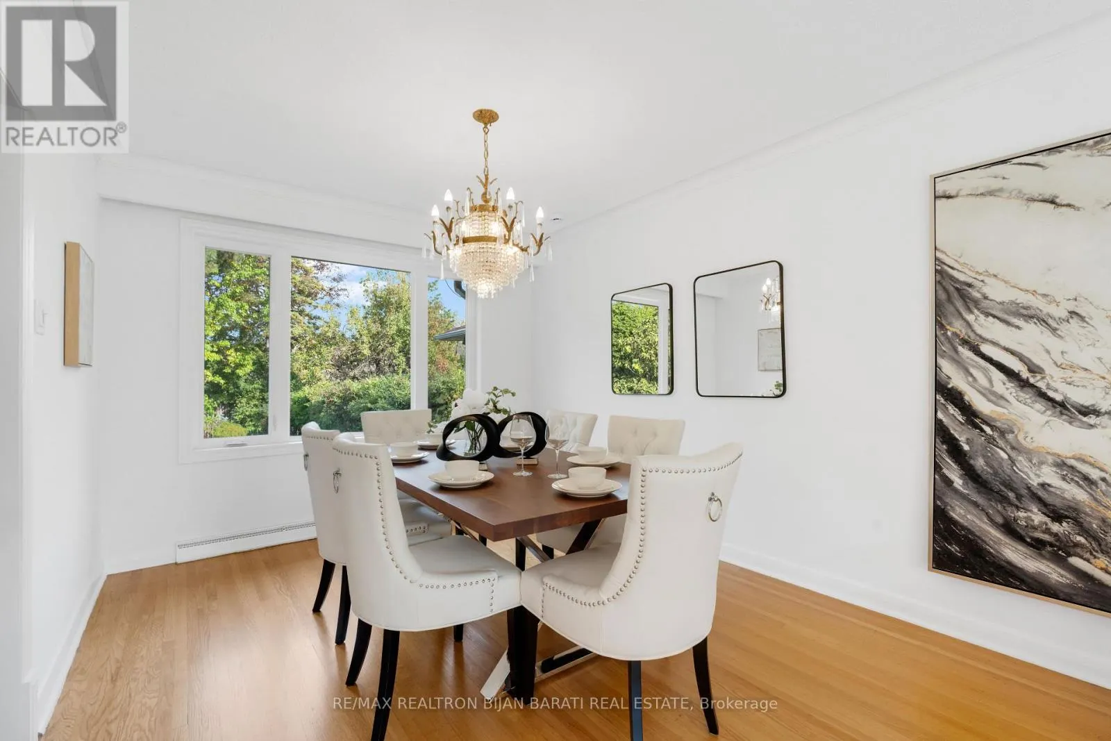 38 WHITTAKER CRESCENT