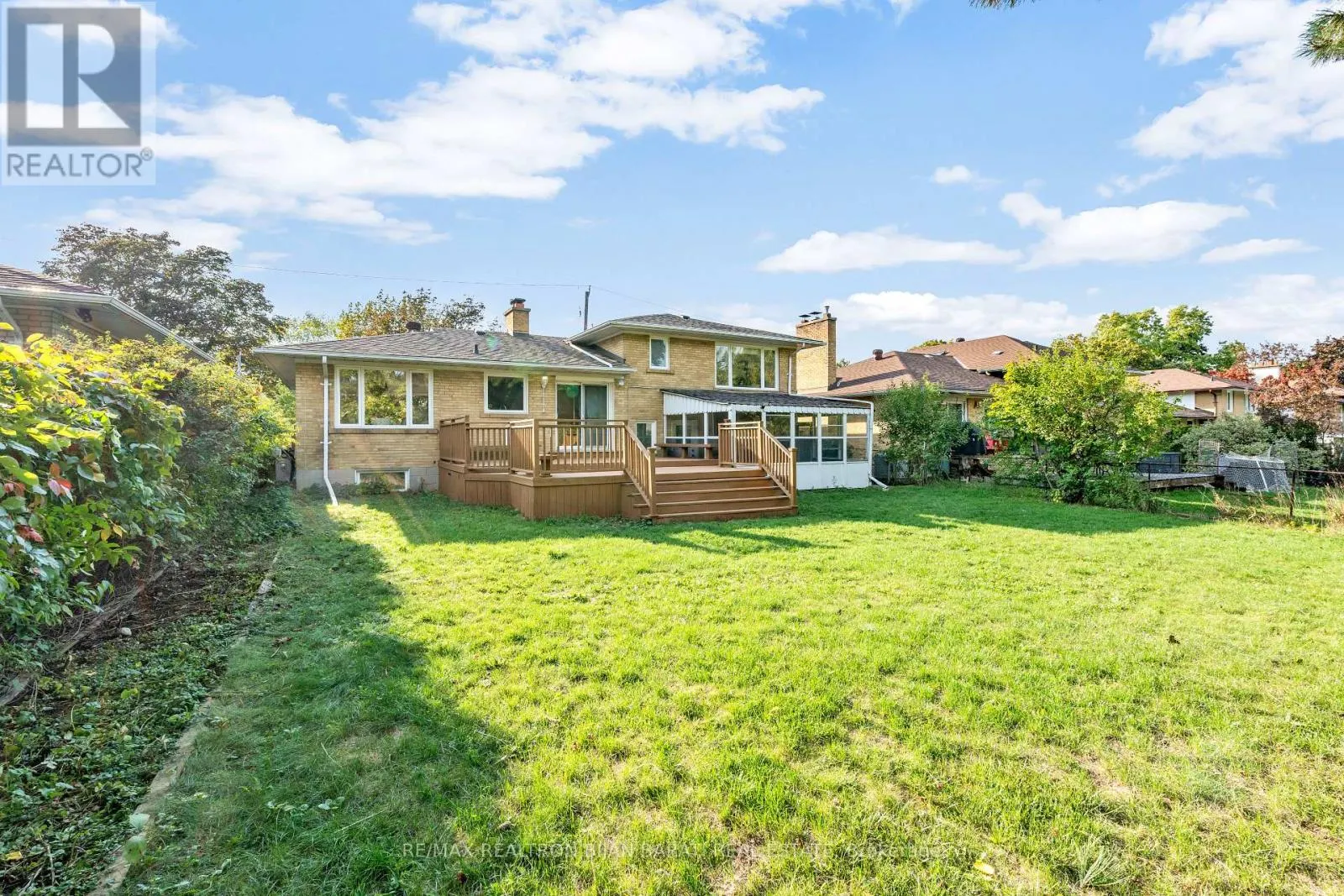 38 WHITTAKER CRESCENT