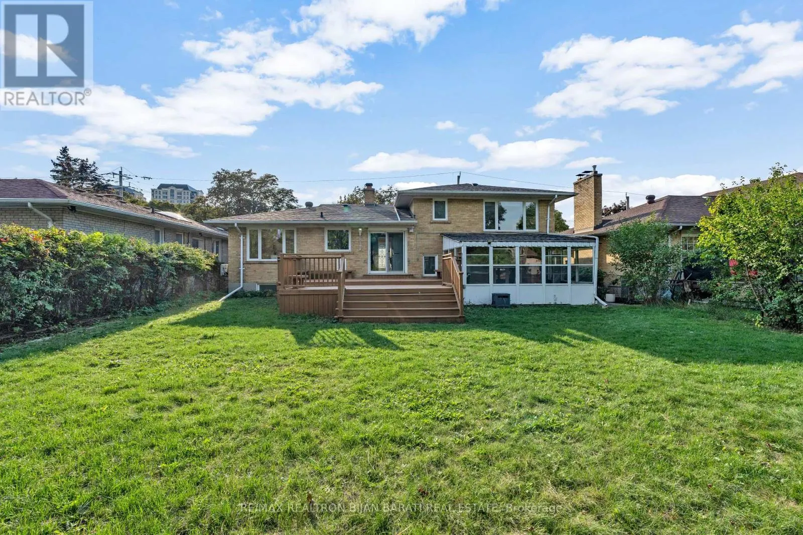 38 WHITTAKER CRESCENT