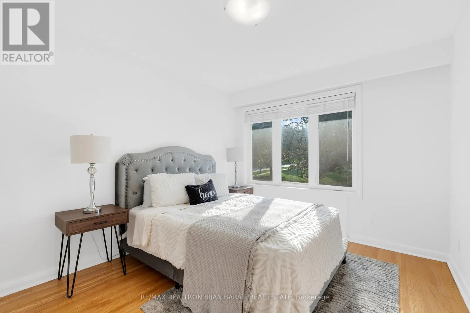 38 WHITTAKER CRESCENT