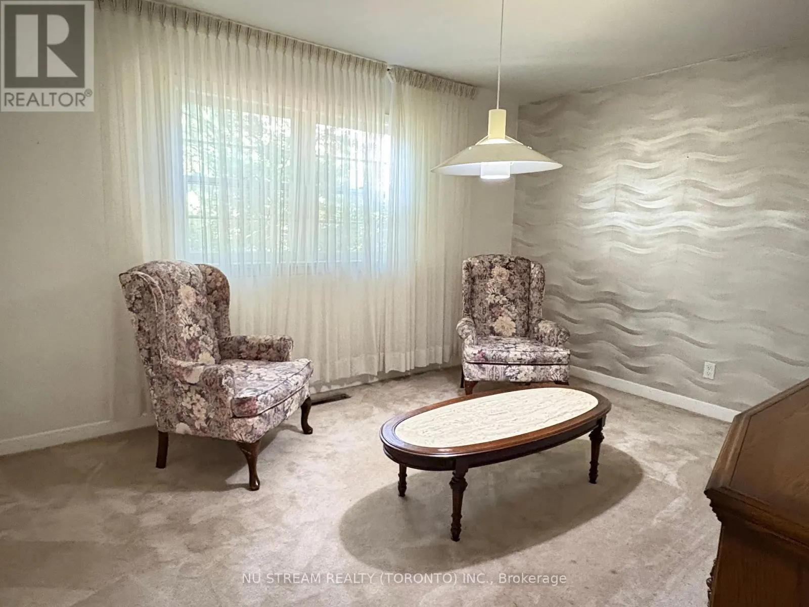 5 BASSWOOD ROAD
