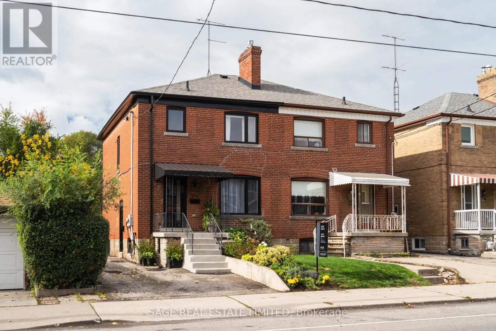 276 OAKWOOD AVENUE