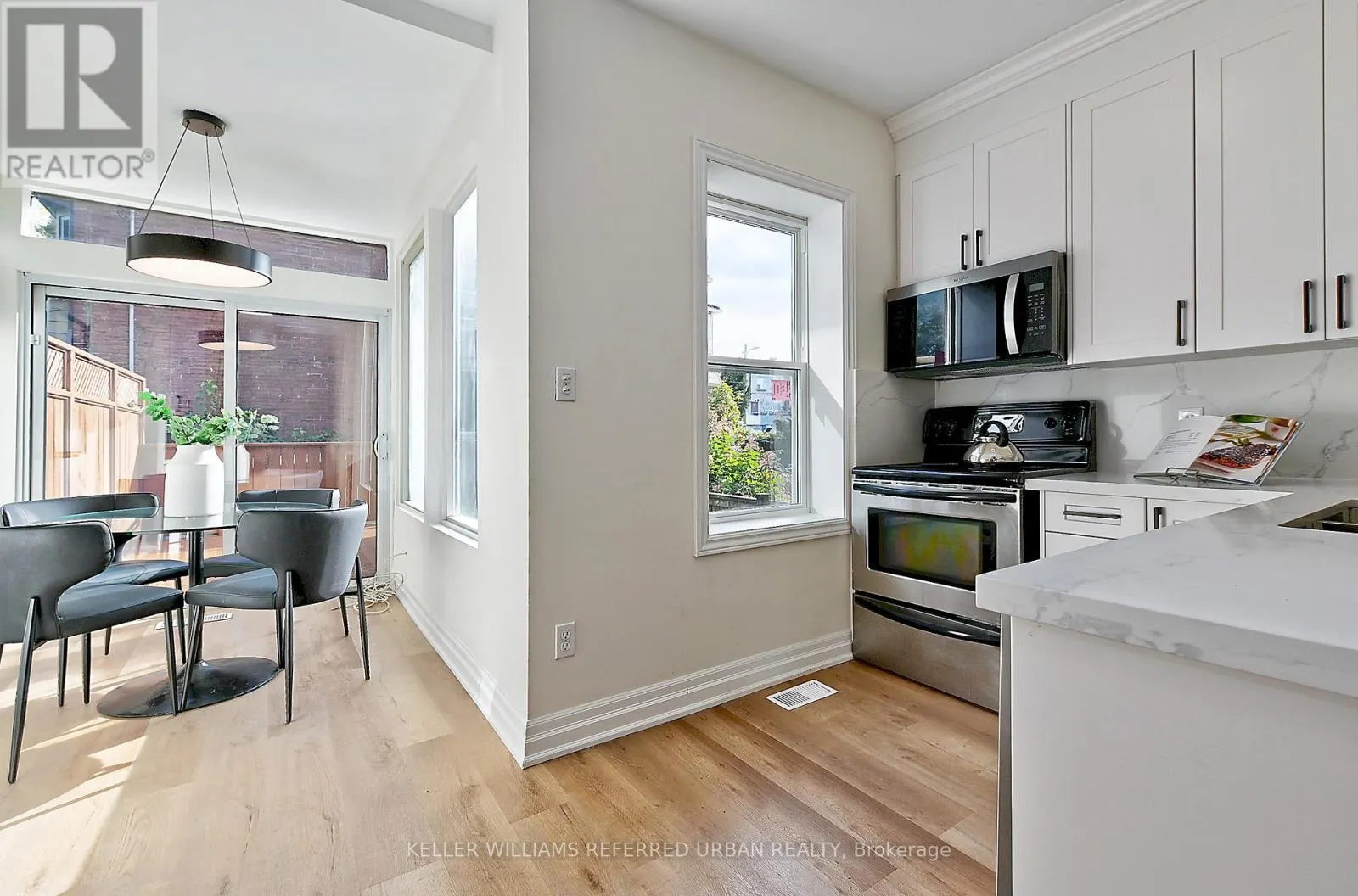 789 MARKHAM STREET