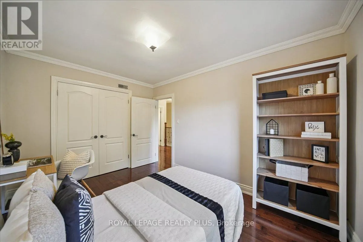 265 WINNETT AVENUE