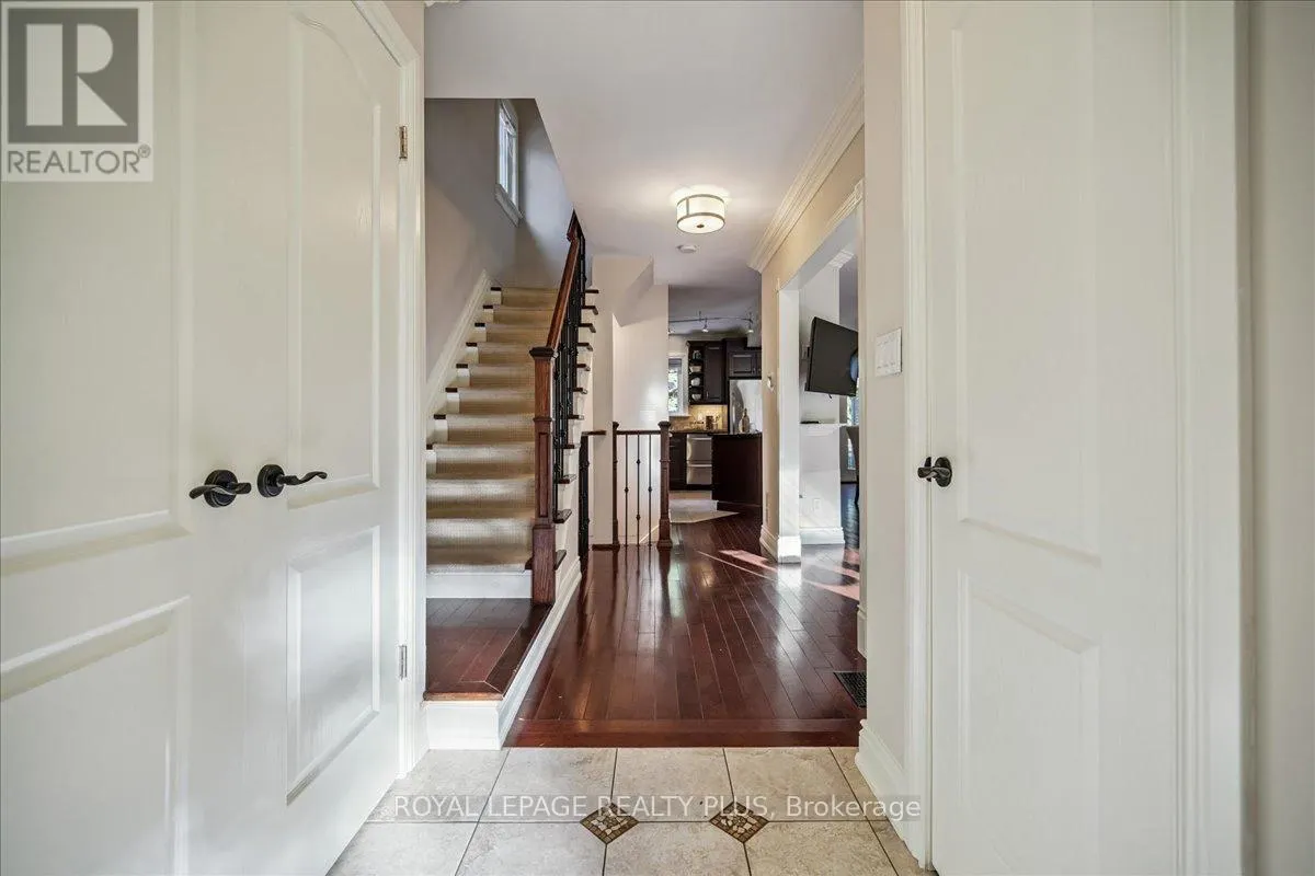265 WINNETT AVENUE