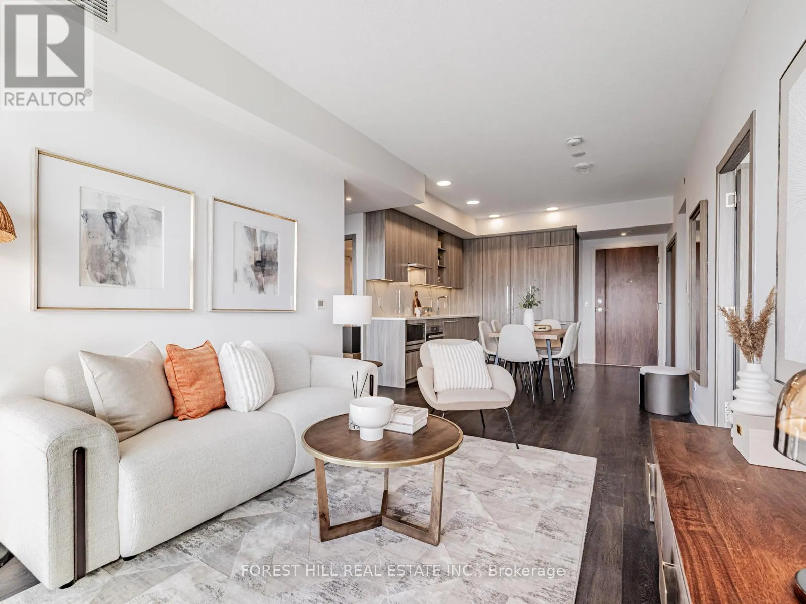 2706 - 27 MCMAHON DRIVE