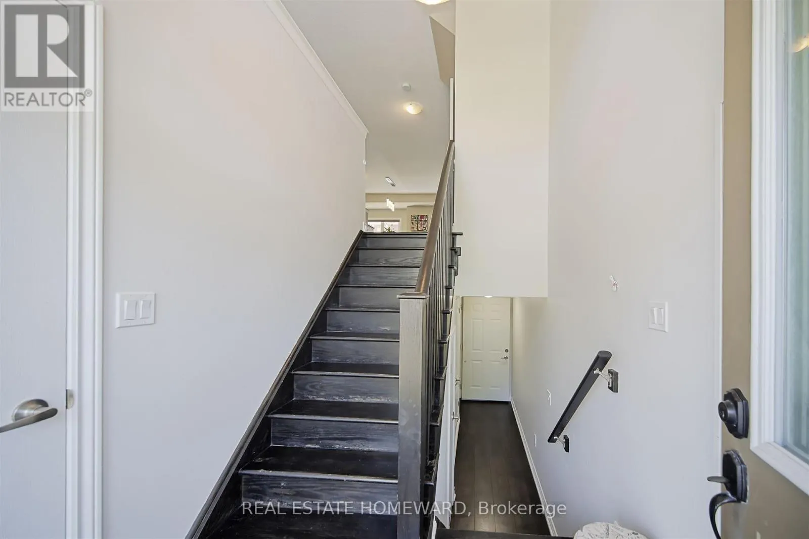55 ANTIBES DRIVE