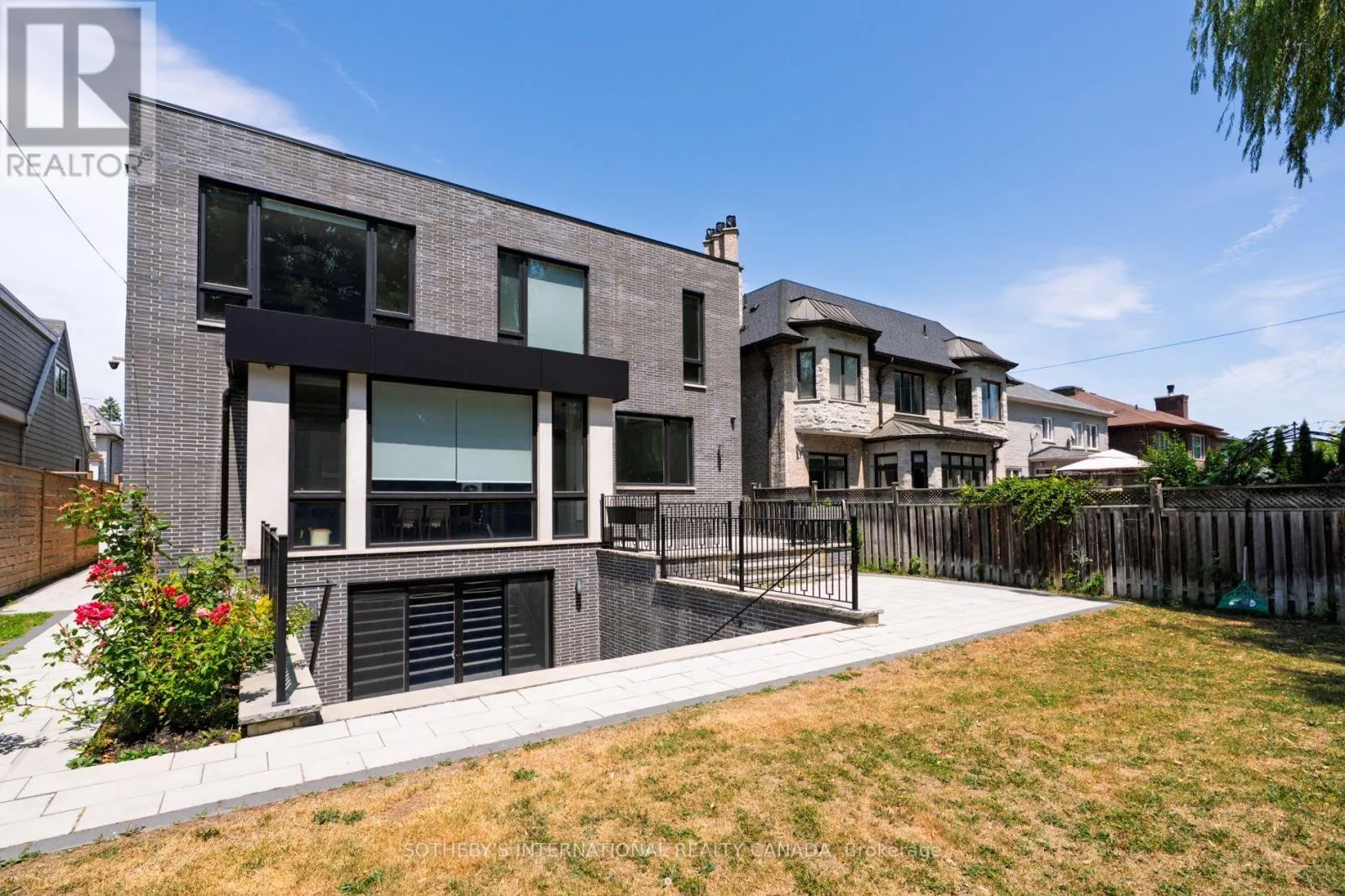 71 YORKVIEW DRIVE