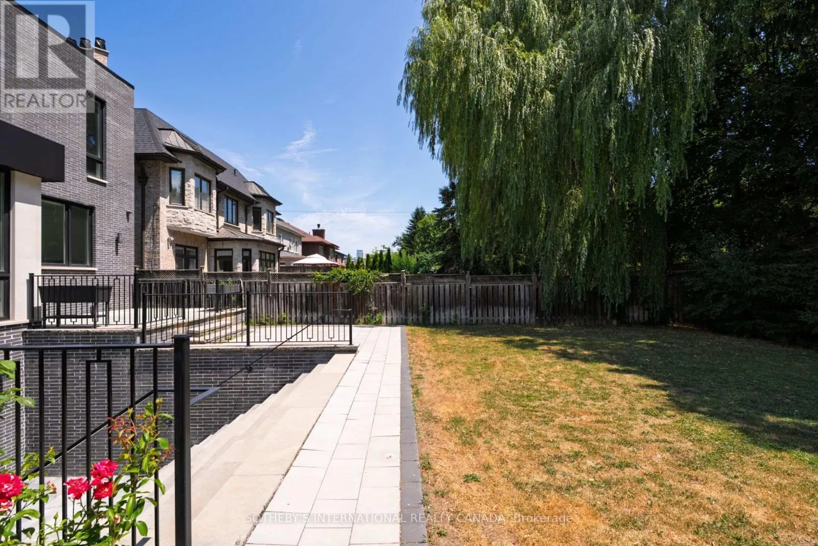 71 YORKVIEW DRIVE