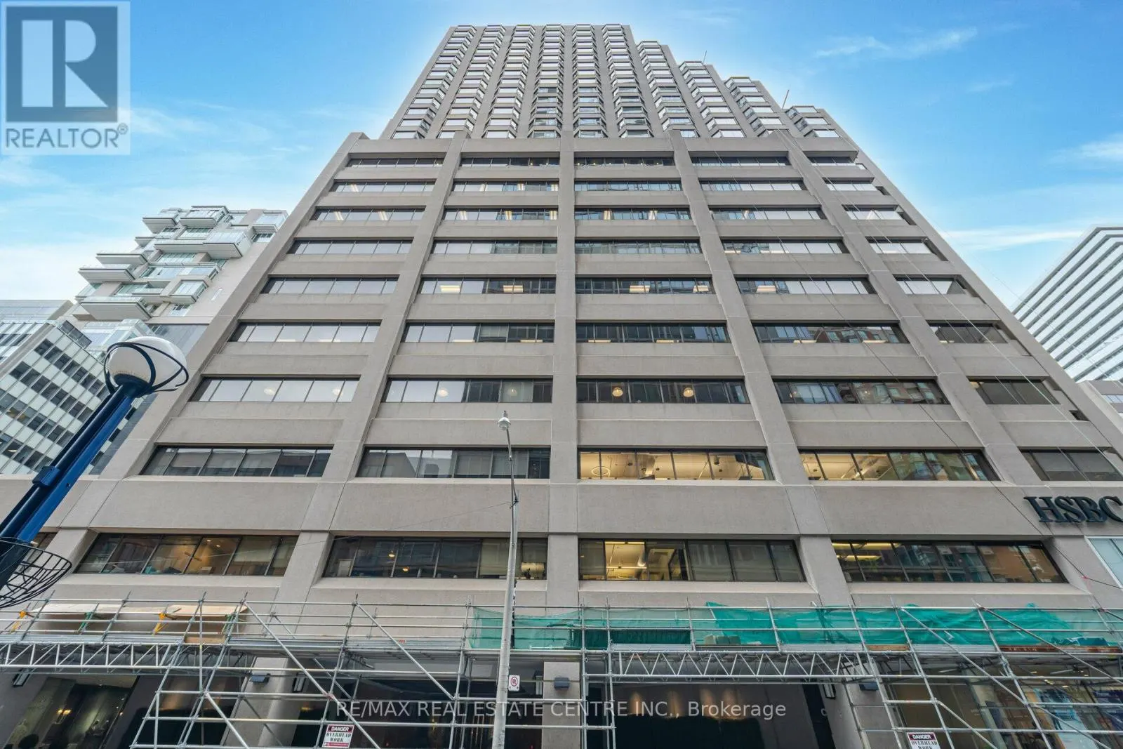 2201 - 175 CUMBERLAND STREET