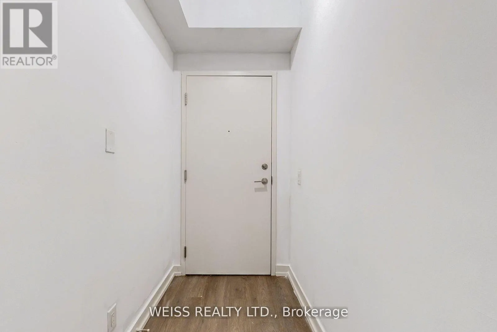 215 - 707 DOVERCOURT ROAD