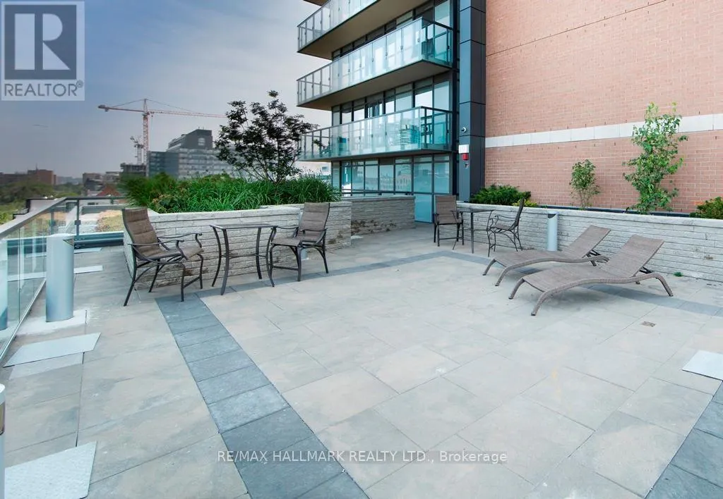 416 - 132 BERKELEY STREET