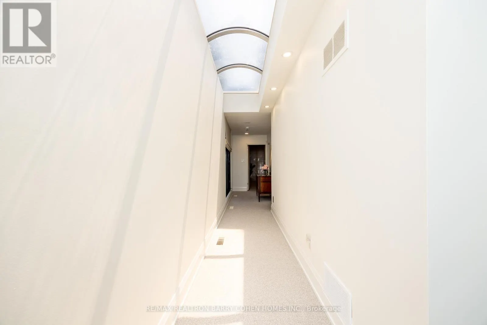 10 PENWOOD CRESCENT