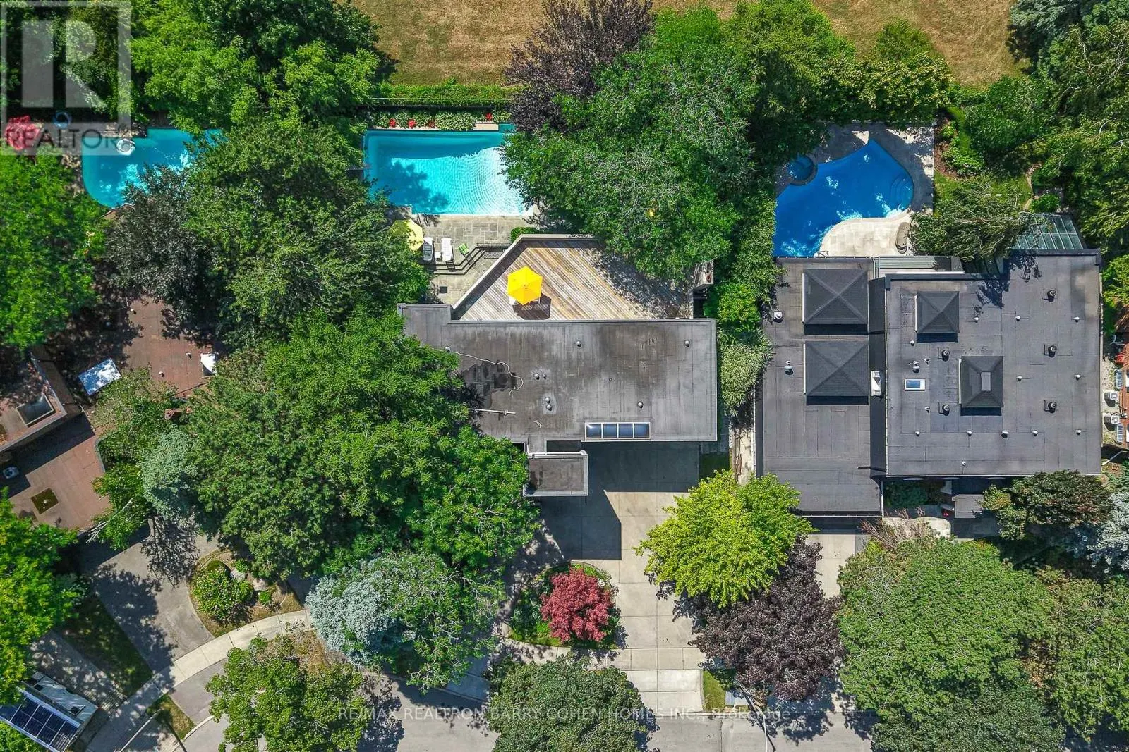10 PENWOOD CRESCENT