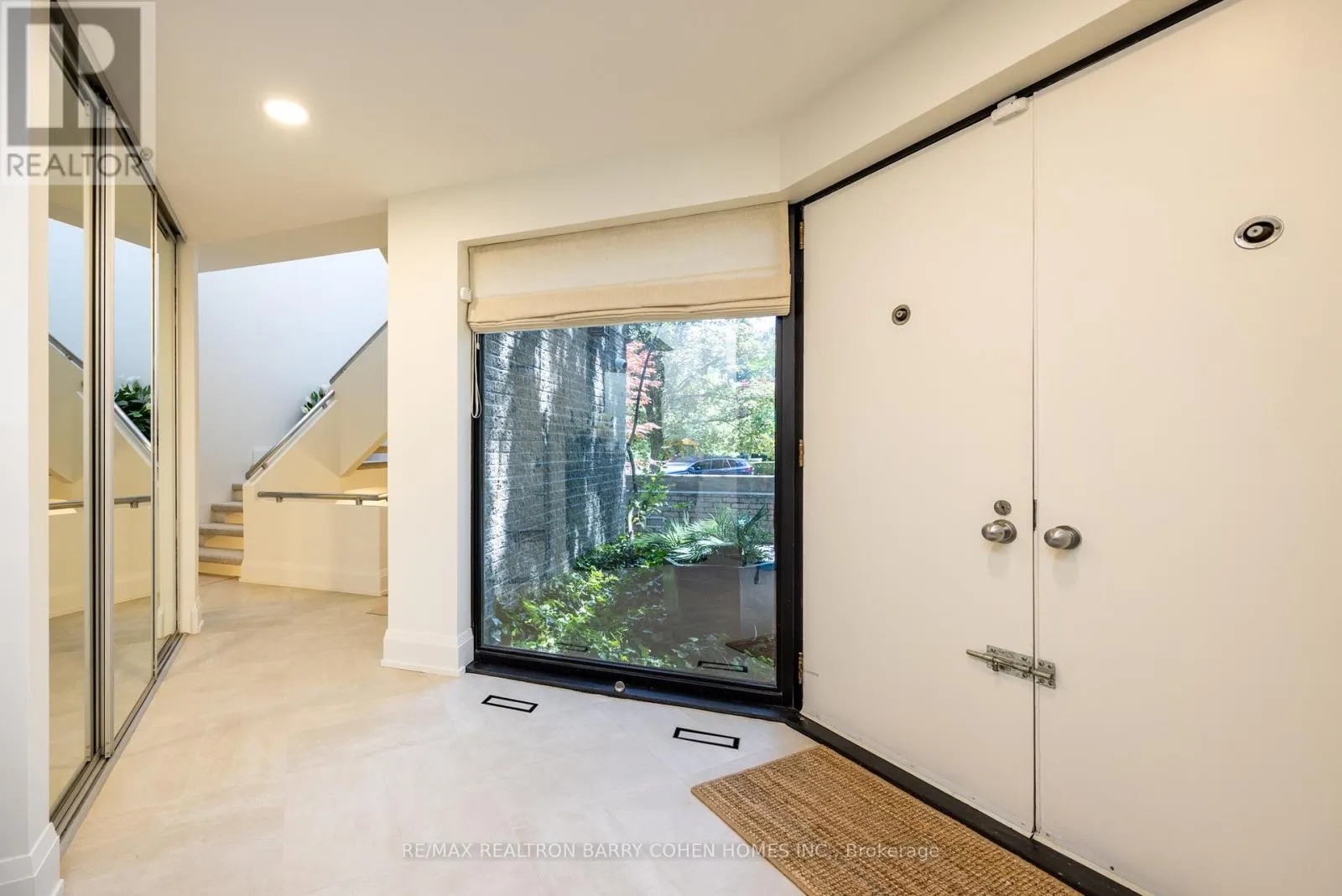 10 PENWOOD CRESCENT