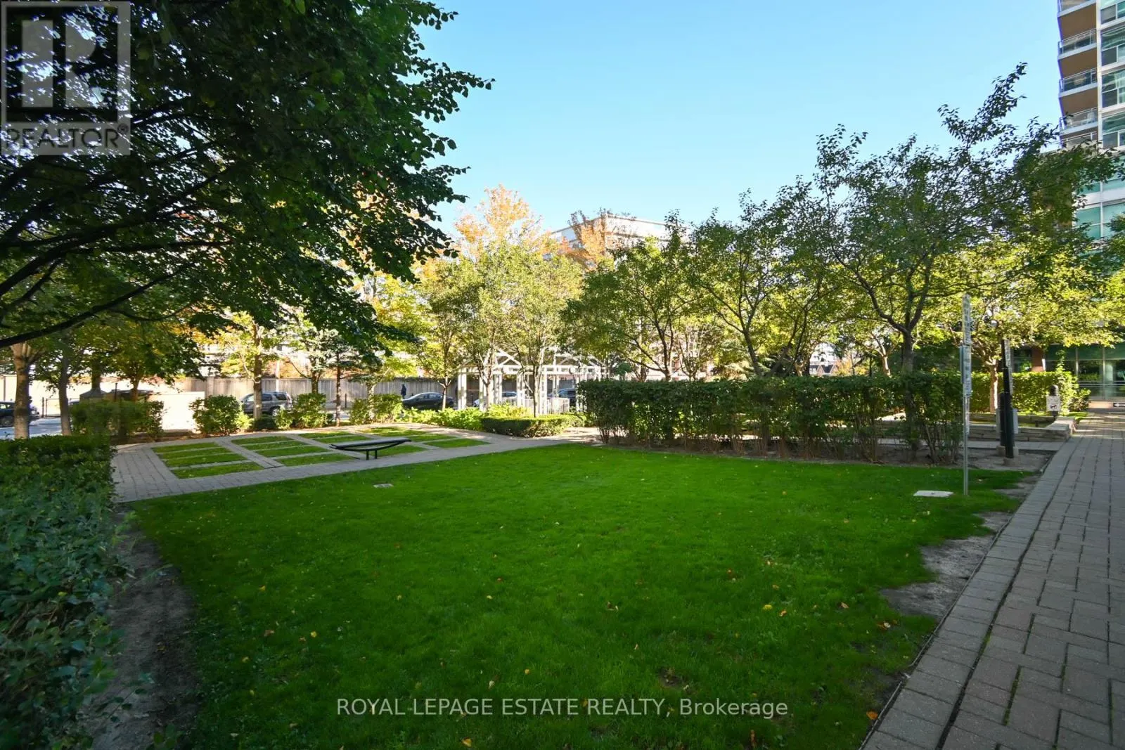 1412 - 50 LYNN WILLIAMS STREET