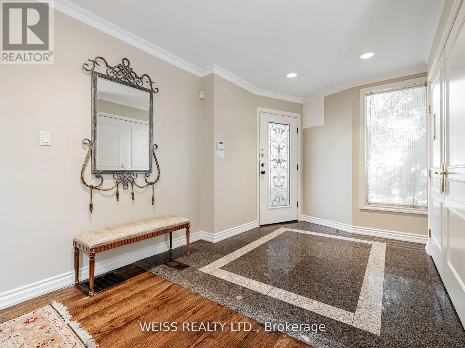14 NORTHMOUNT AVENUE